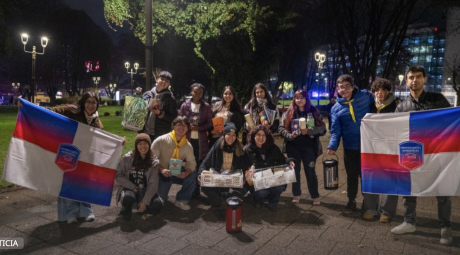 Universitarios adventistas llevan comida y esperanza a comunidad en Chile